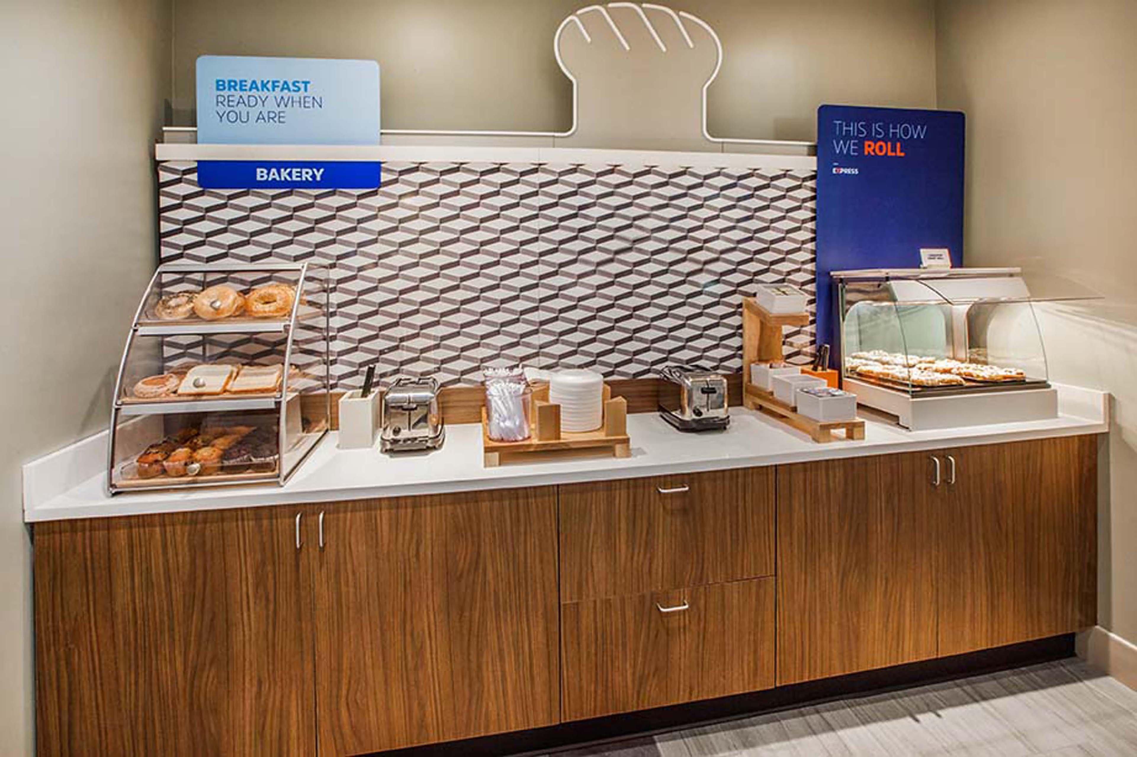 Holiday Inn Express Defuniak Springs By Ihg Εξωτερικό φωτογραφία